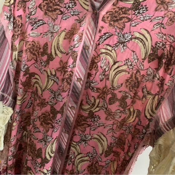 free people WATCHING WAVES maxi shirt . - Picture 8 of 14